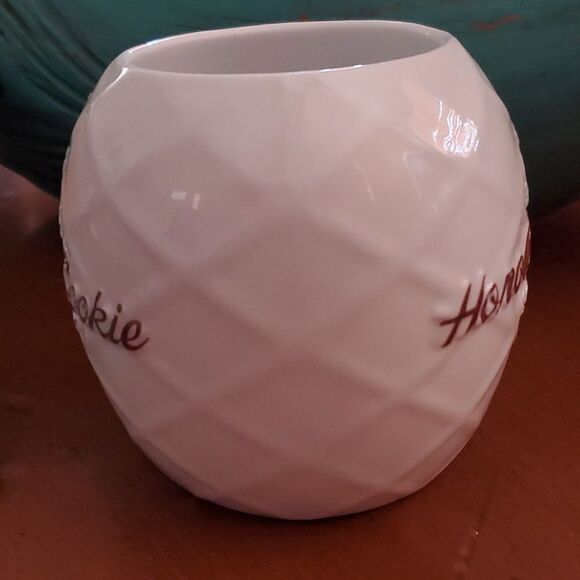 Honolulu Cookie Company Pineapple Coffee Mug Cup 16 oz. - Picture 3 of 6